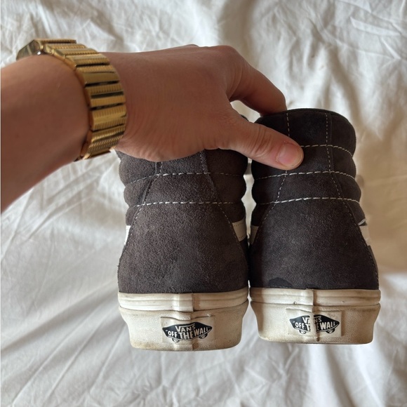 EUC Vans Pig Suede Sk8 High Top in Rabbit - Picture 5 of 10